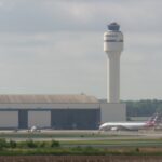 Teen hurt after shooting at Charlotte Douglas Airport overlook